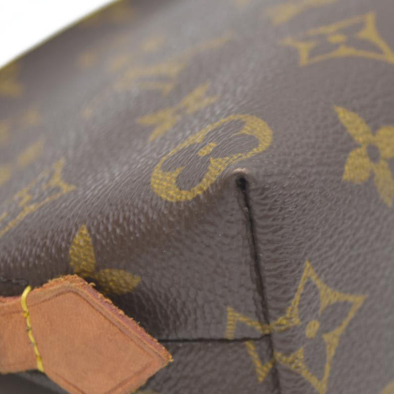 $600 Louis Vuitton Monogram Cosmetic Pouch CA0061 2001 USED