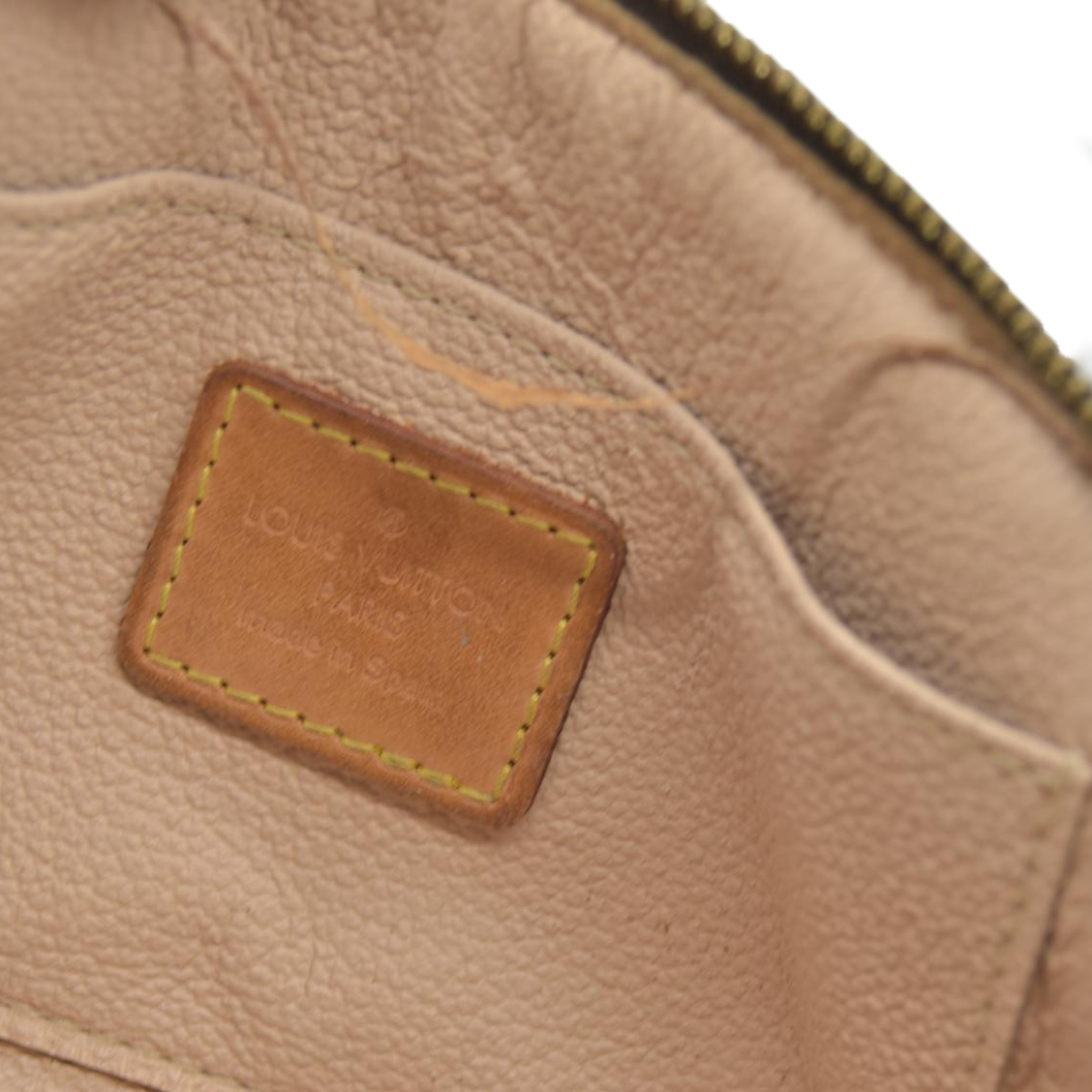 $600 Louis Vuitton Monogram Cosmetic Pouch CA0061 2001 USED