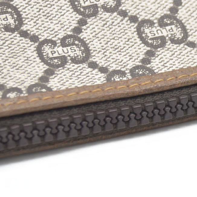 Gucci GG  Gucci Plus PVC Leather Pouch Clutch Bag