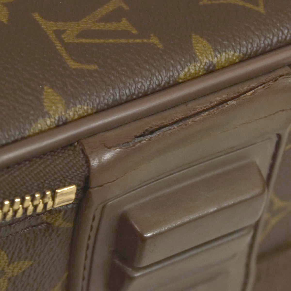 $3870 LOUIS VUITTON Monogram Pegase 60  SP0929