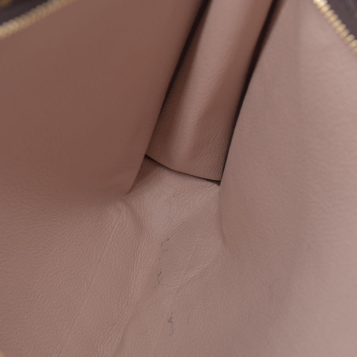 $760 2009 Louis Vuitton Toiletry 26 Brown Monogram DU4079