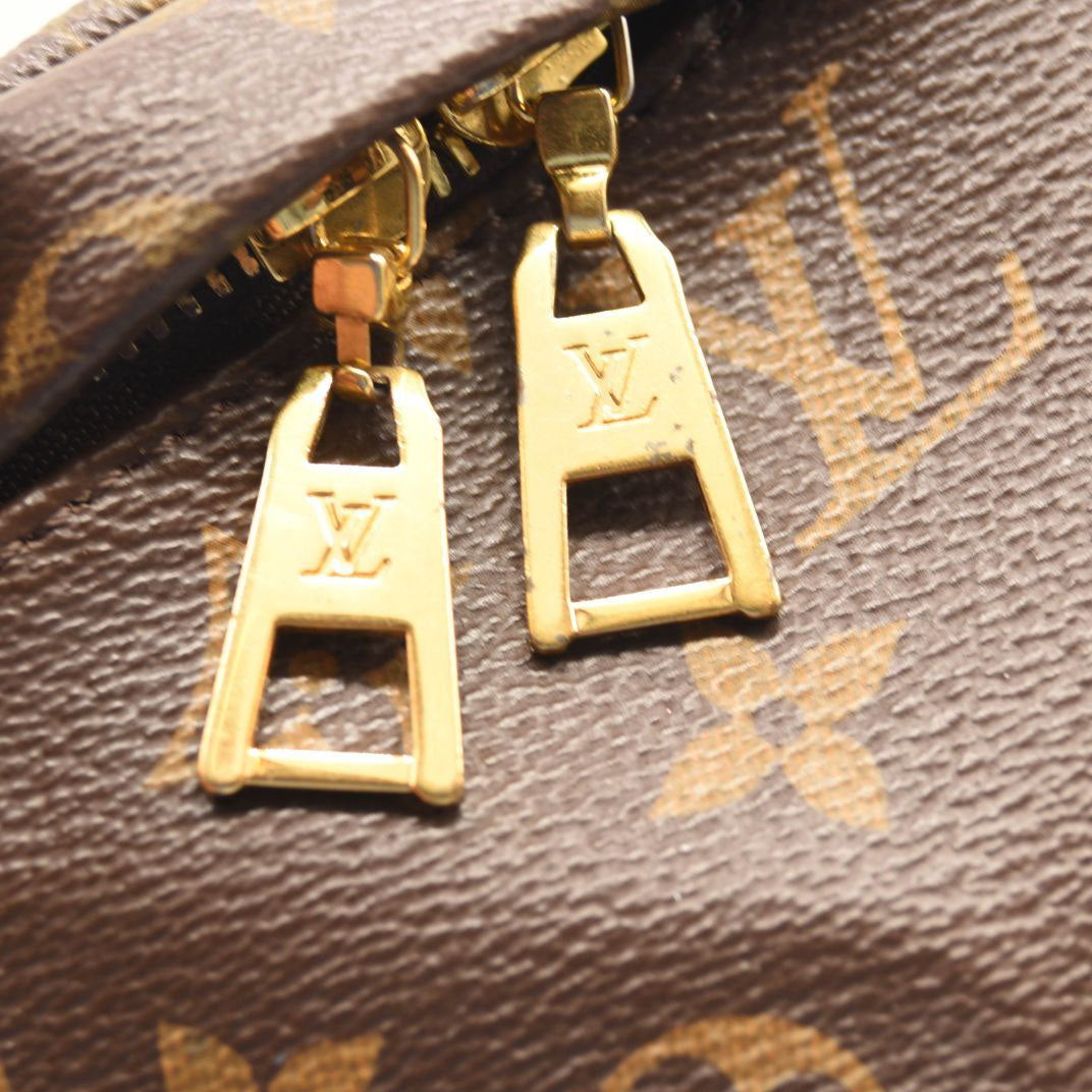 LOUIS VUITTON Monogram Bumbag MI3108