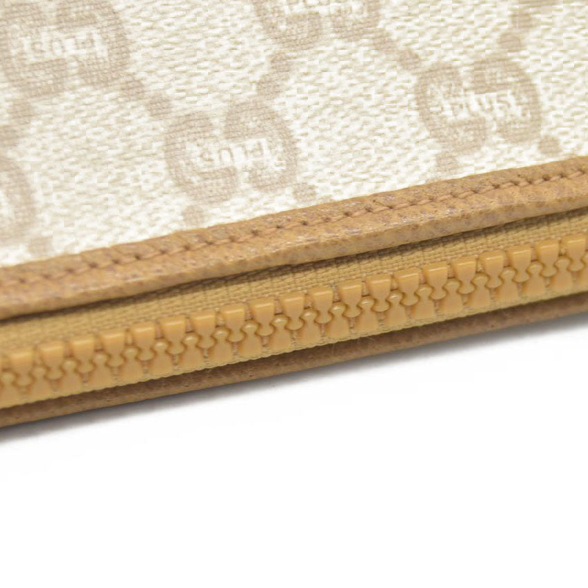 Gucci GG Gucci Plus PVC Leather Pouch Clutch Bag