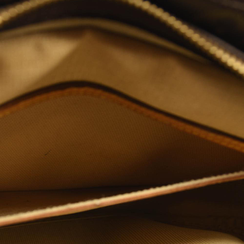 LOUIS VUITTON Monogram Reporter PM