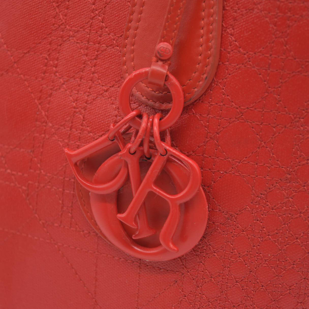 AUCTION $3400 Christian Dior  Coated Canvas Cannage Panarea Shopping Tote Red