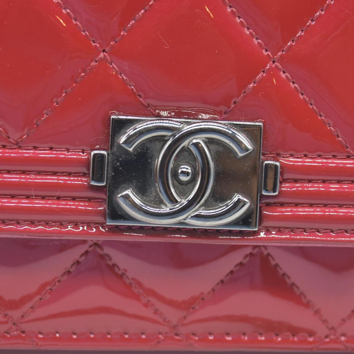 $3350 Chanel Patent Calfskin Quilted Boy Wallet On Chain WOC Fuchsia