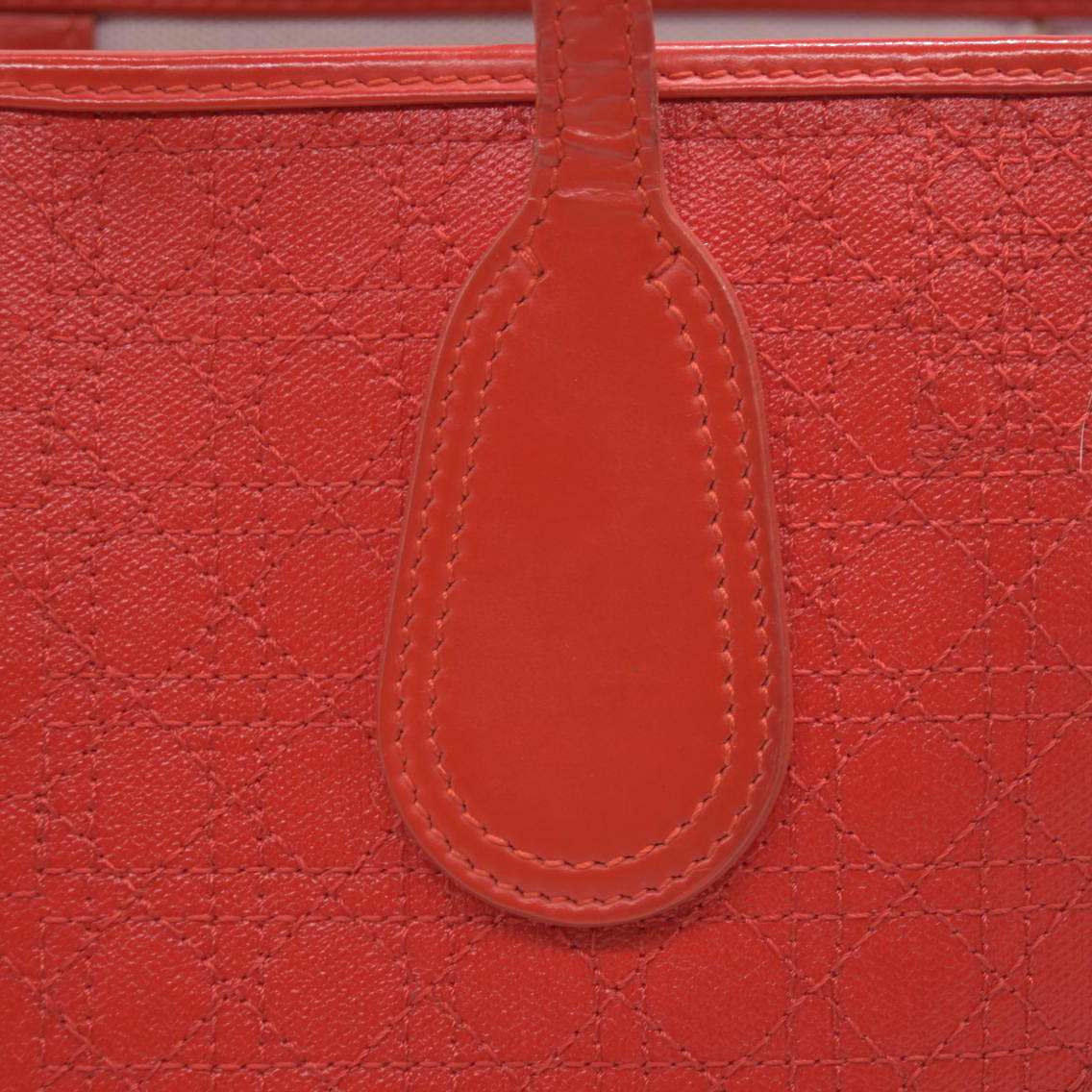 AUCTION $3400 Christian Dior  Coated Canvas Cannage Panarea Shopping Tote Red
