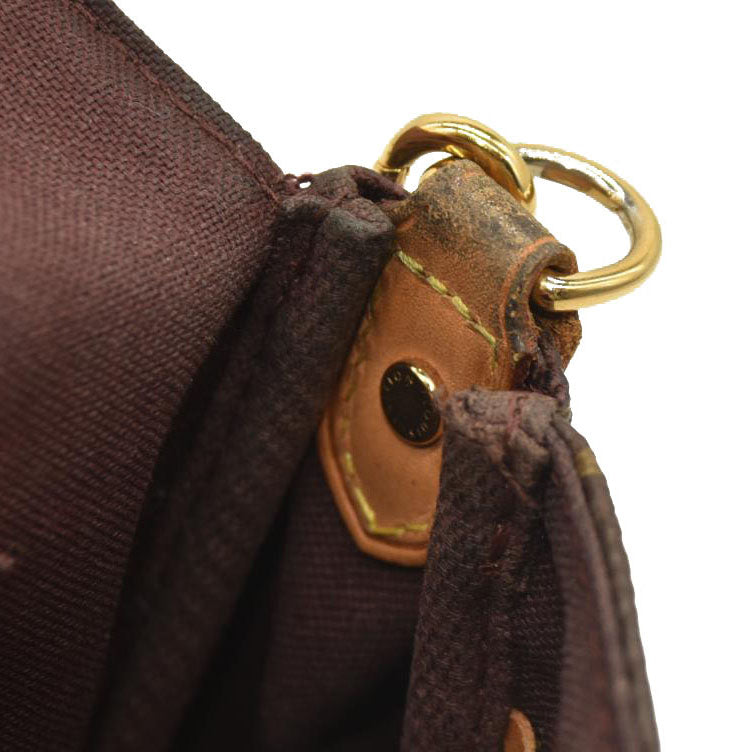 Louis Vuitton  Monogram Favorite PM DU3103