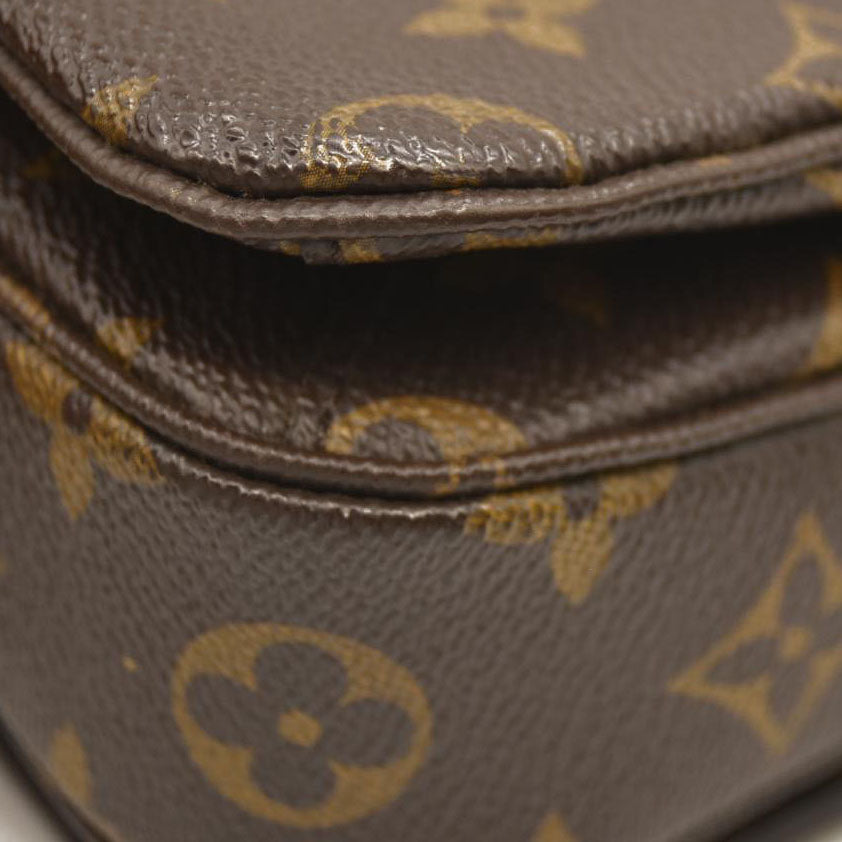 LOUIS VUITTON  Monogram Pochette Metis DU2136