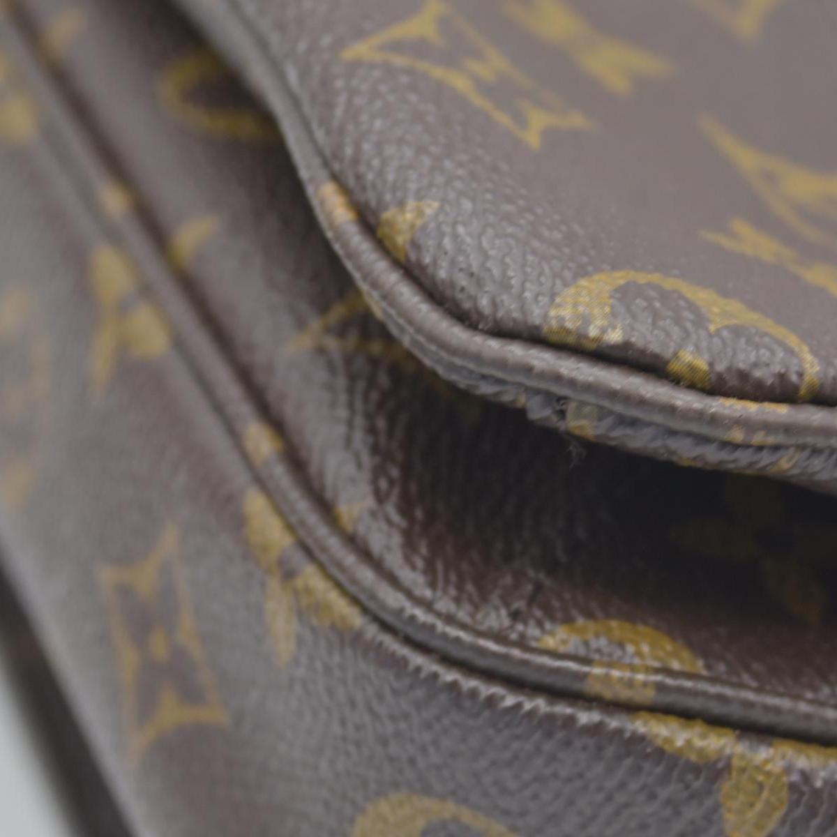 $2750 2012 Louis Vuitton  Monogram Pochette Metis AR1228