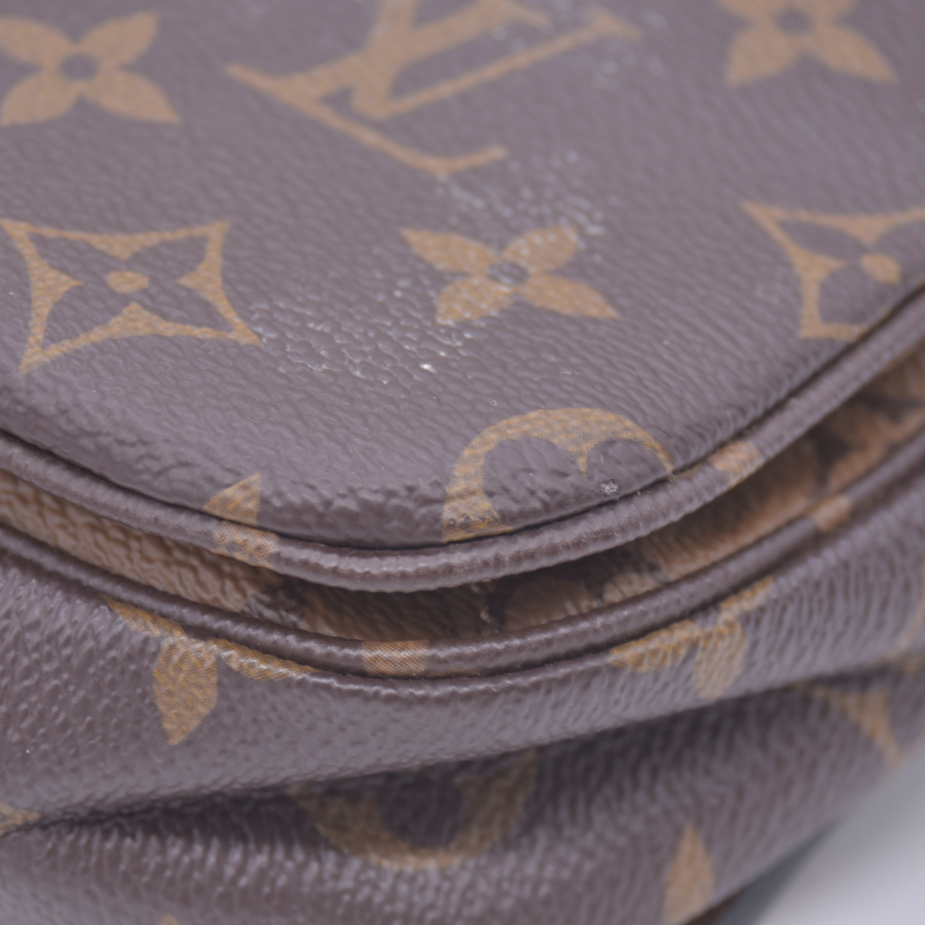$2840 2020 Louis Vuitton Reverse Monogram Pochette Metis DR5200