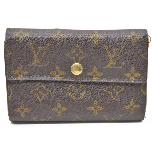 LOUIS VUITTON Monogram Alexandra Trifold Wallet