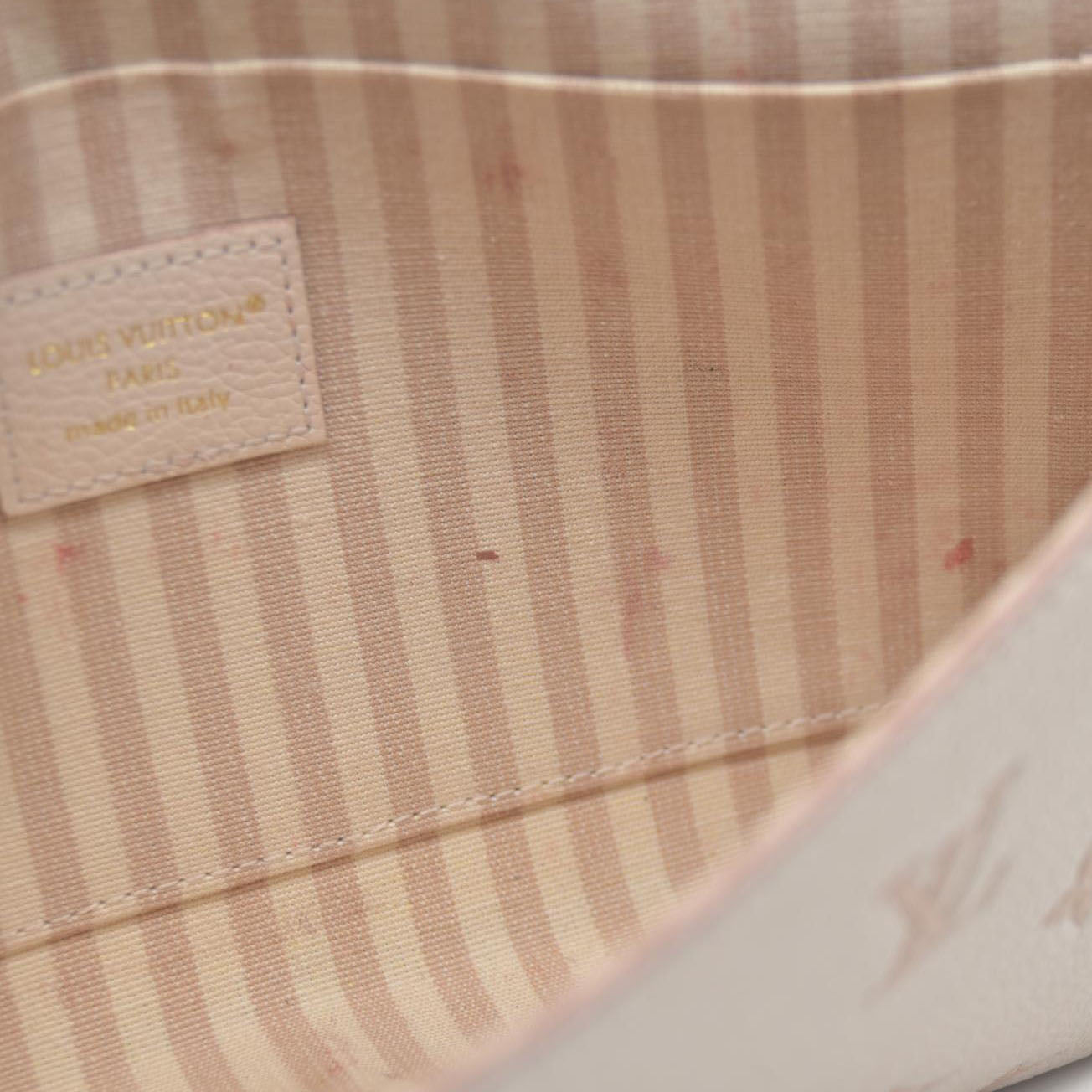 $1990 Louis Vuitton House's signature Monogram Pochette Félicie Bicolor Eden