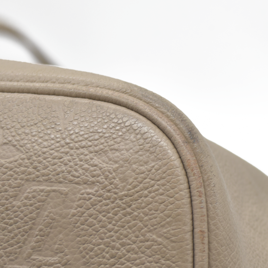 $2940 Louis Vuitton Empreinte Monogram Giant Neverfull MM Tourterelle RFID