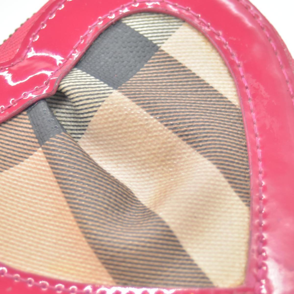 Burberry London Heart Nova Check Pattern Coin Pouch CONSIGNMENT