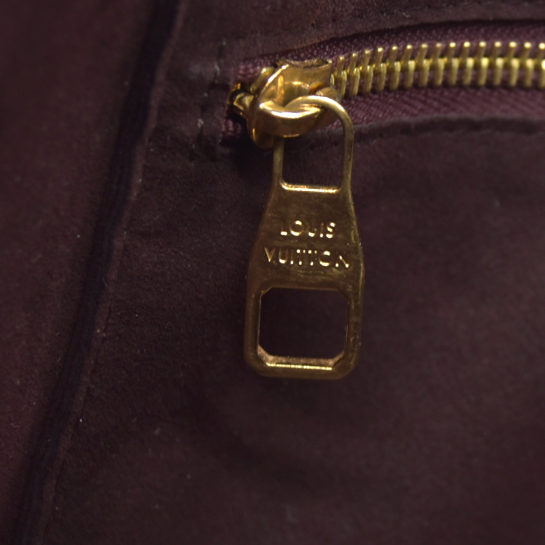$2940 Louis Vuitton Empreinte Monogram Giant Neverfull MM Tourterelle RFID