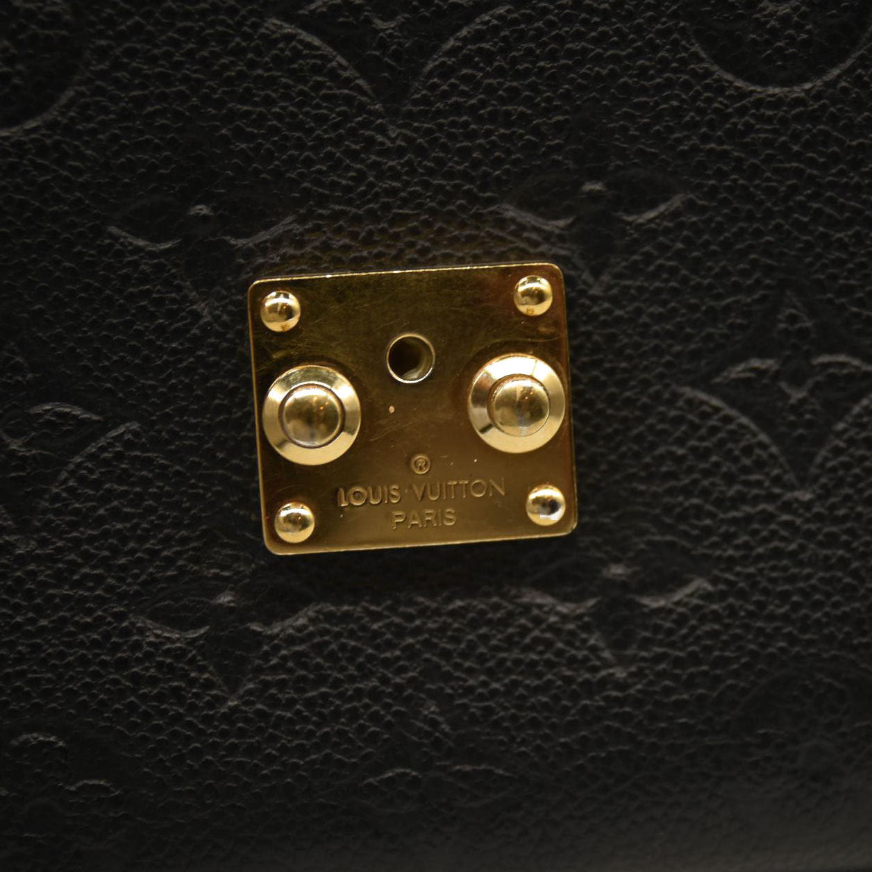 LOUIS VUITTON Empreinte Pochette Metis Black DU0129