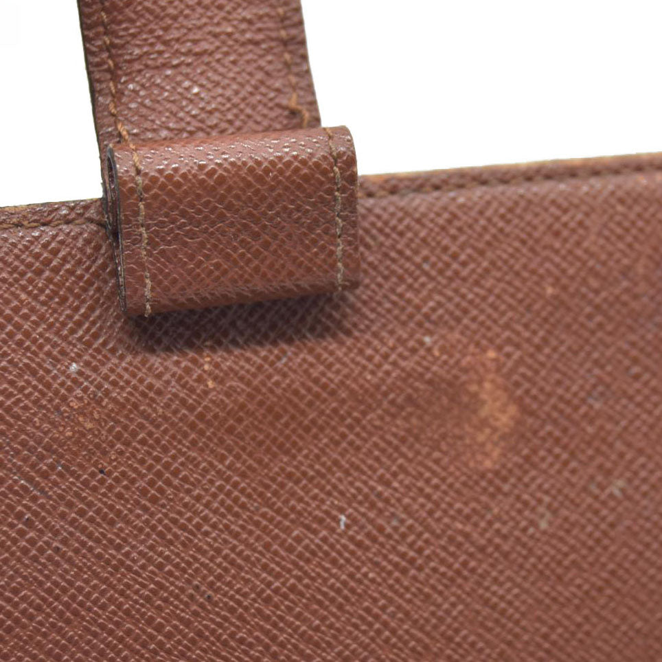 $755 Louis Vuitton  Monogram Medium Ring Agenda Cover