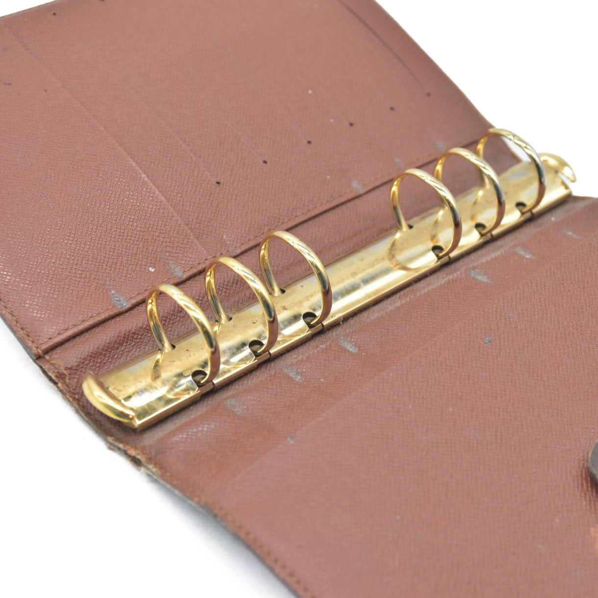 $755 Louis Vuitton  Monogram Medium Ring Agenda Cover