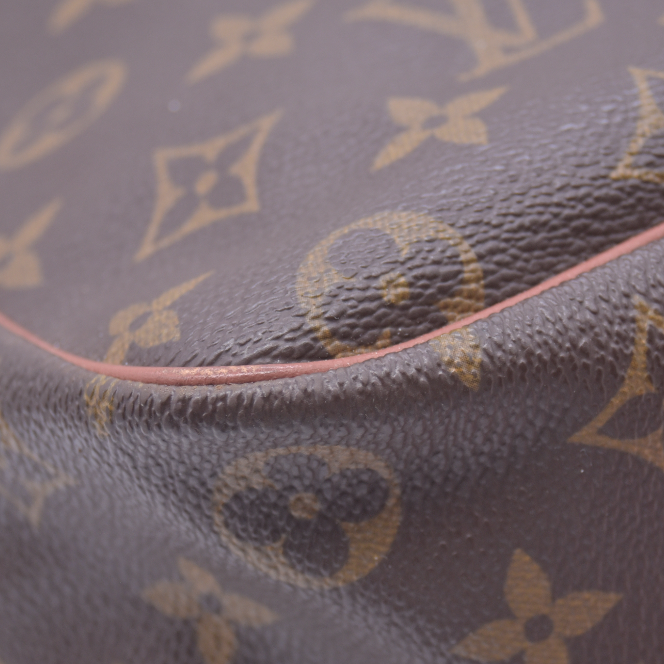 1984 Louis Vuitton Monogram Marceau GM Shoulder Bag 842