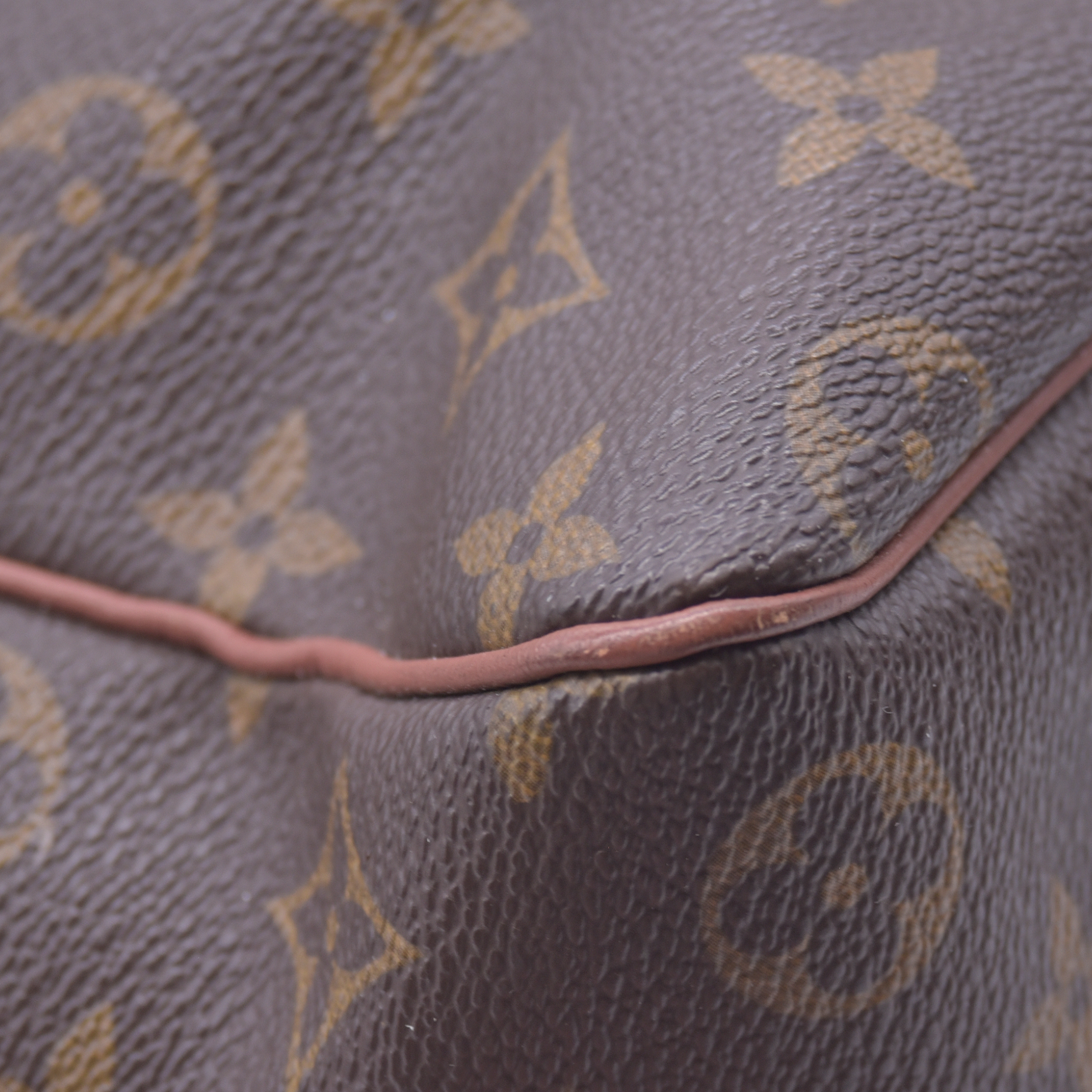 1984 Louis Vuitton Monogram Marceau GM Shoulder Bag 842