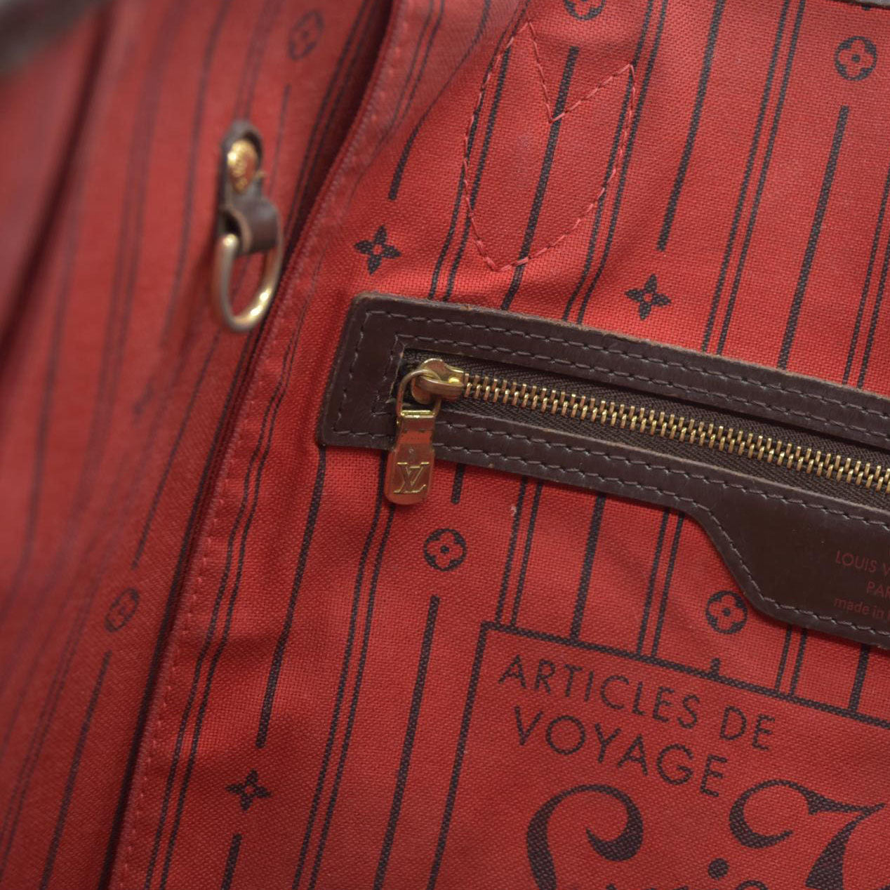 AUCTION $2130  Louis Vuitton  Damier Ebene Neverfull MM AR5110