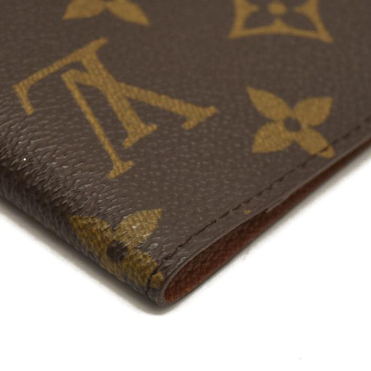 Louis Vuitton  Monogram Passport Cover  MI0936