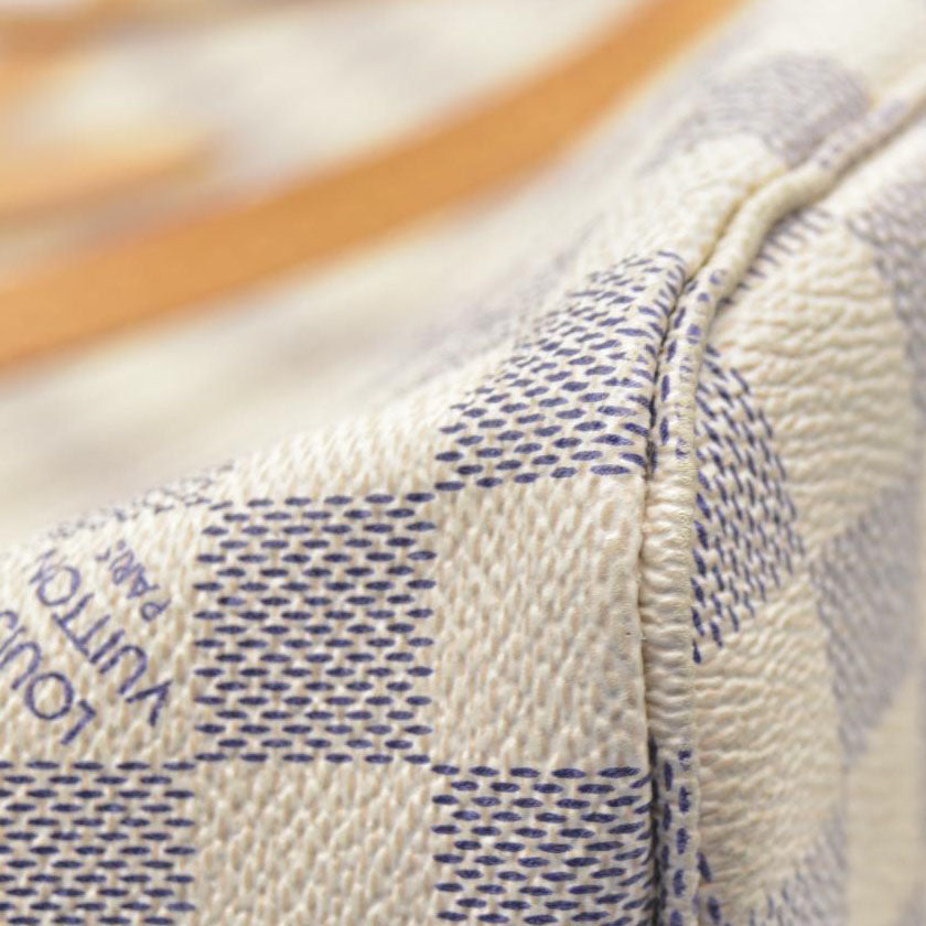 $2170 Louis Vuitton Damier Azur Neverfull MM SD3147