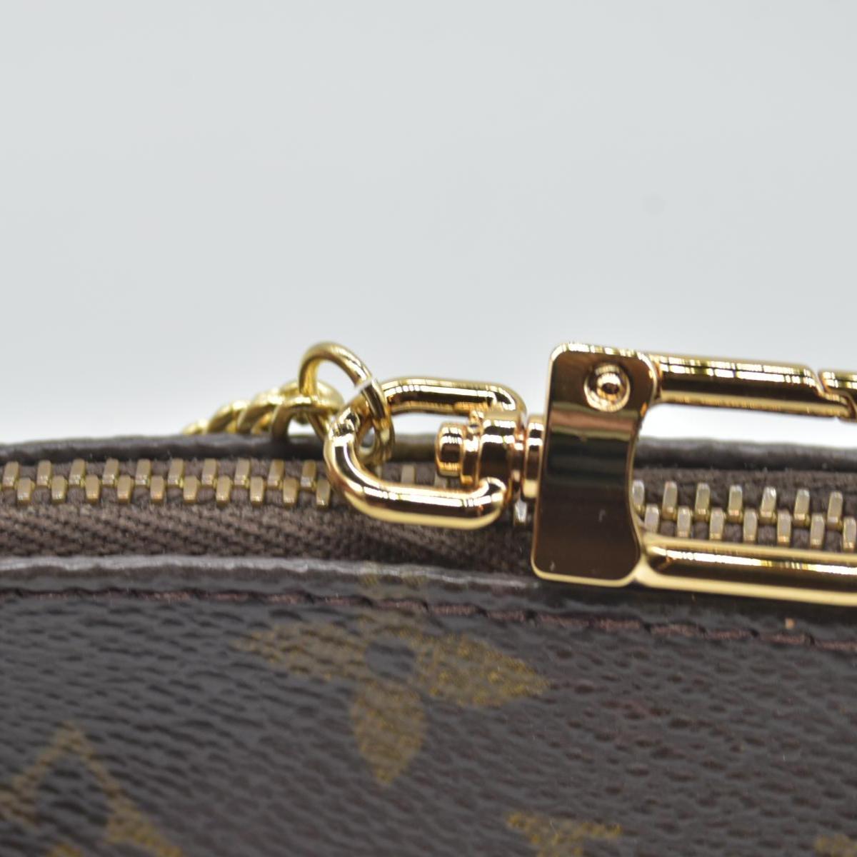 $1290 Louis Vuitton Monogram Pochette Accessories AR1906