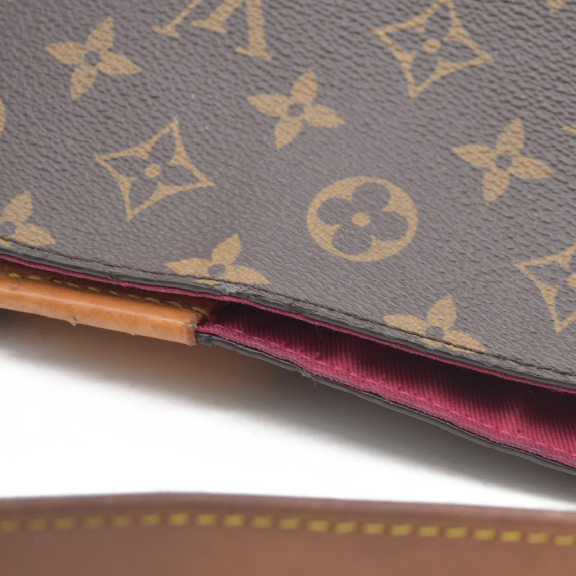 AUCTION $2120 Louis Vuitton  Monogram Graceful MM Pivoine