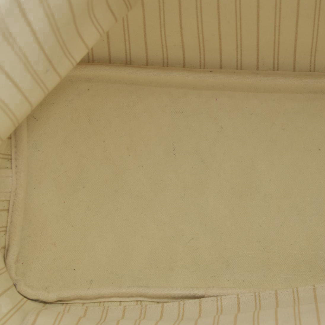 $2170 Louis Vuitton Damier Azur Neverfull MM SD3147