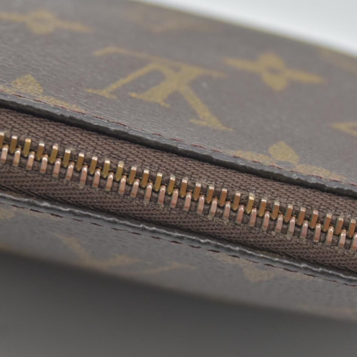 $1290 Louis Vuitton Monogram Pochette Accessories BJ0050