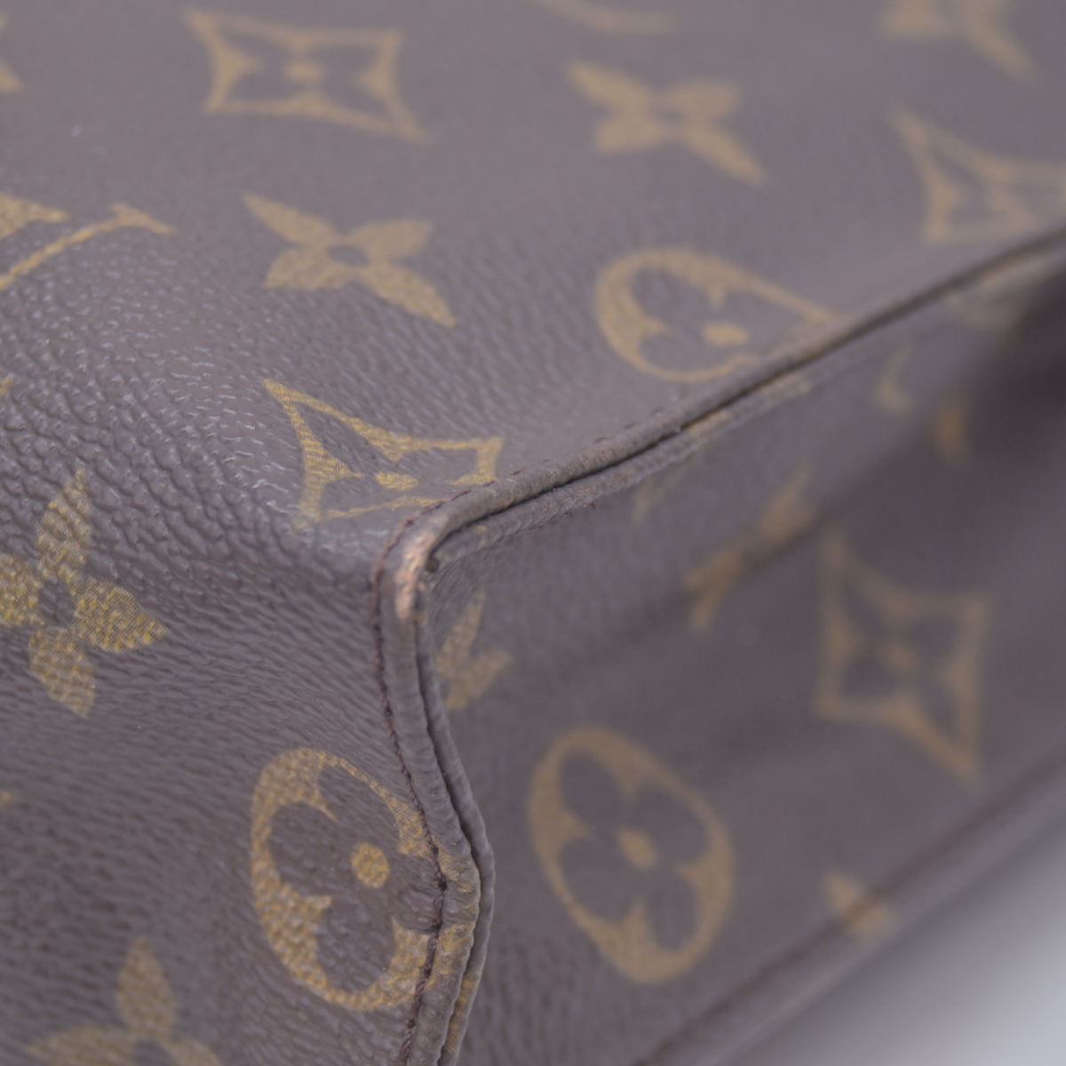 $760 1995 Louis Vuitton Toiletry 26 Brown Monogram TH8905