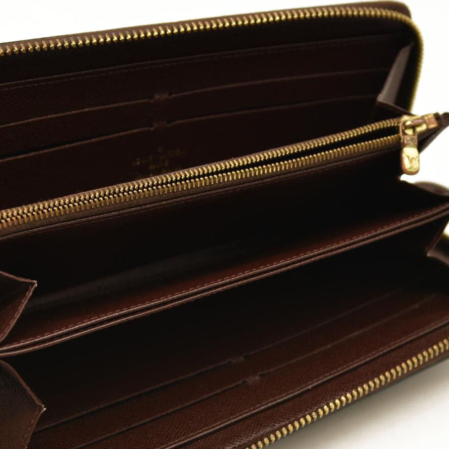 Louis Vuitton  Calfskin Monogram Gamma Zippy Wallet White Chocolate SP0136