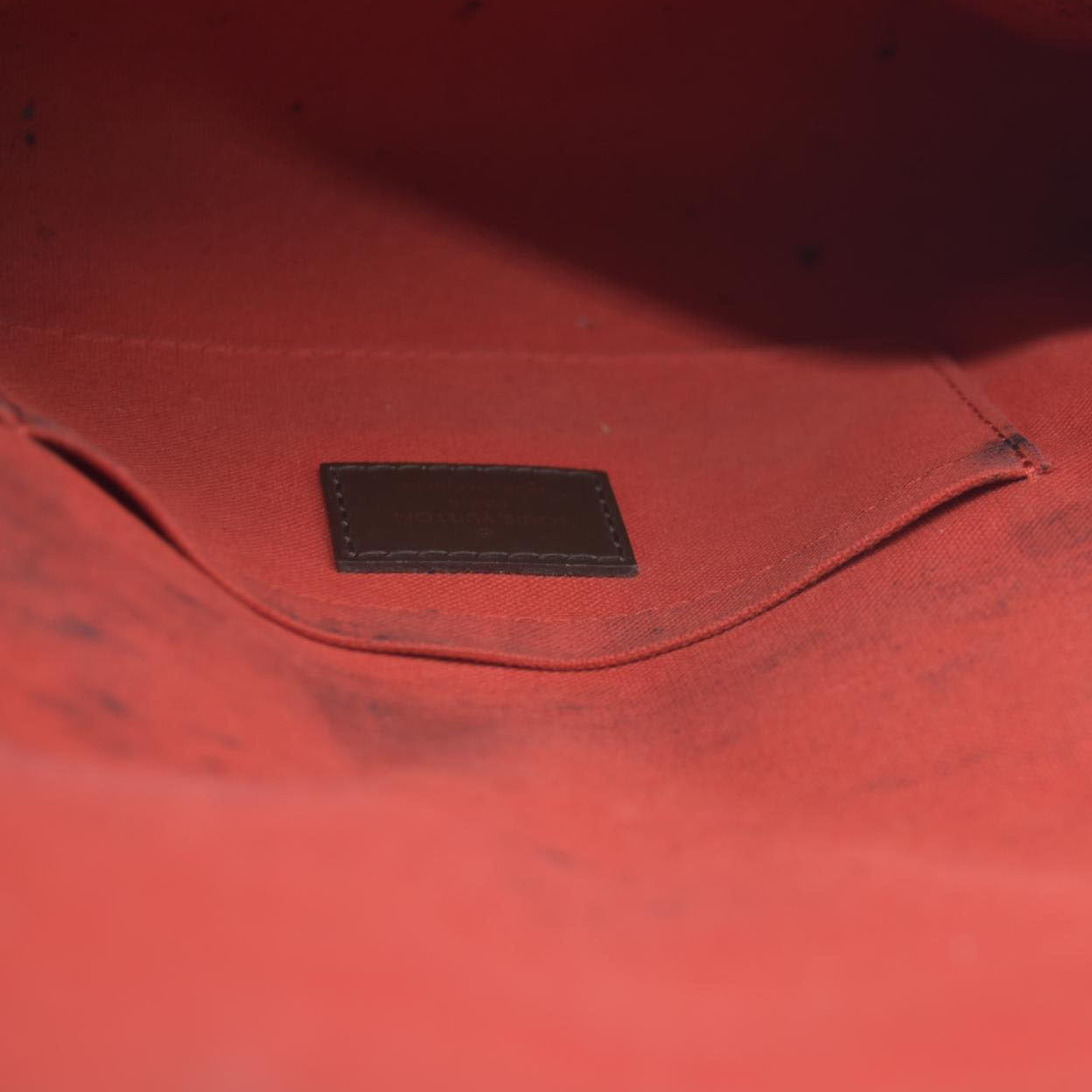 AUCTION $1690 Louis Vuitton Shoulder Bag Damier Favorite MM