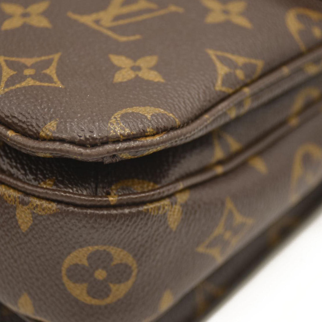 LOUIS VUITTON  Monogram Pochette Metis SR1157