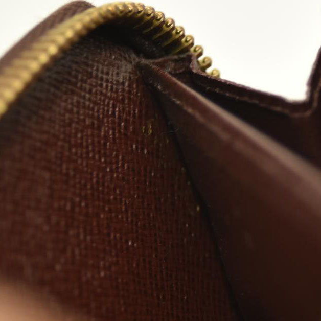 Louis Vuitton  Calfskin Monogram Gamma Zippy Wallet White Chocolate SP0136