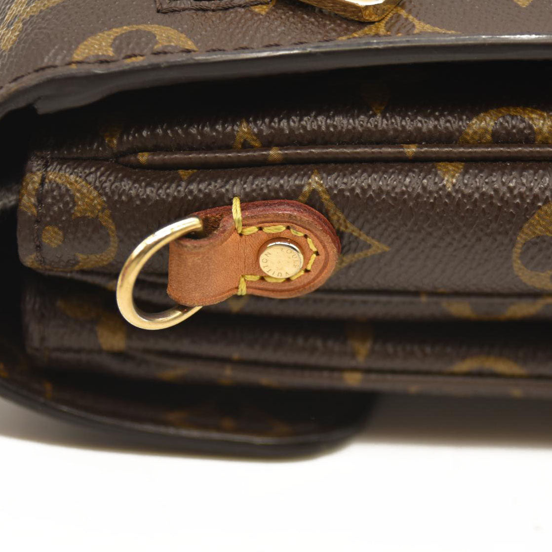 LOUIS VUITTON  Monogram Pochette Metis SR1157