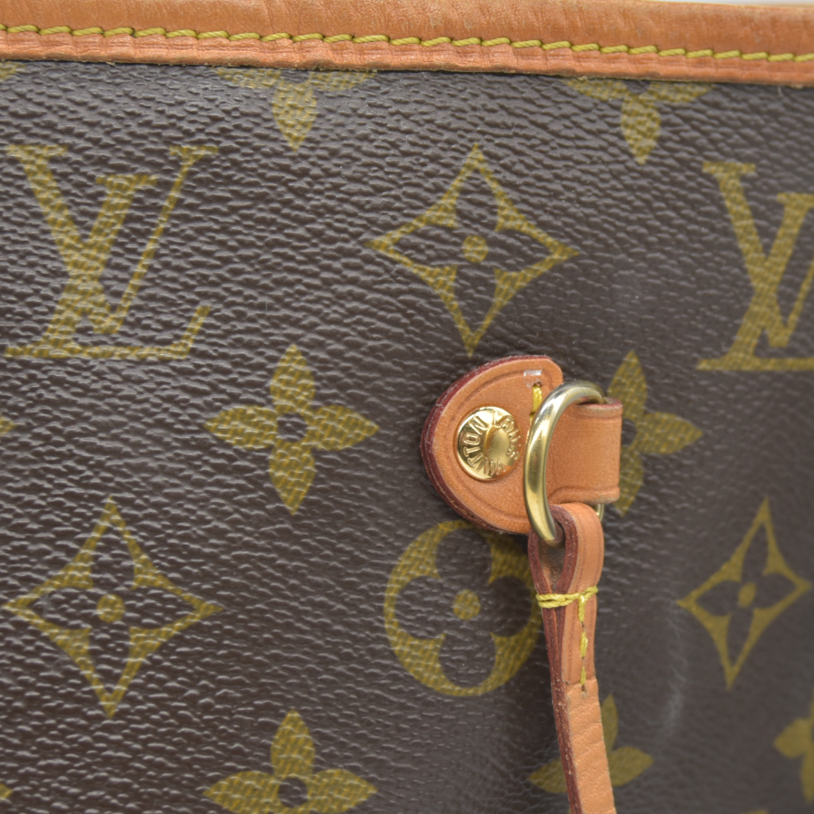 AUCTION $2120 Louis Vuitton  Monogram V Neverfull MM Turquoise