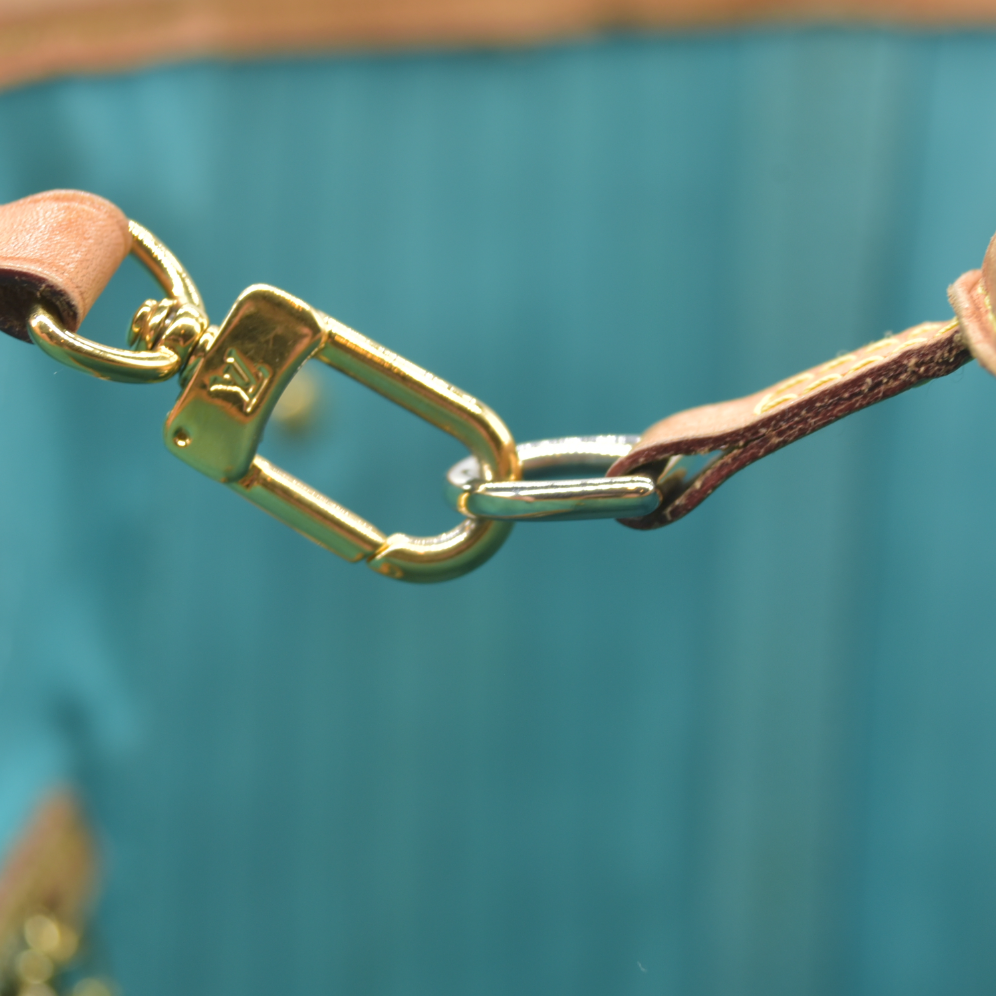 AUCTION $2120 Louis Vuitton  Monogram V Neverfull MM Turquoise