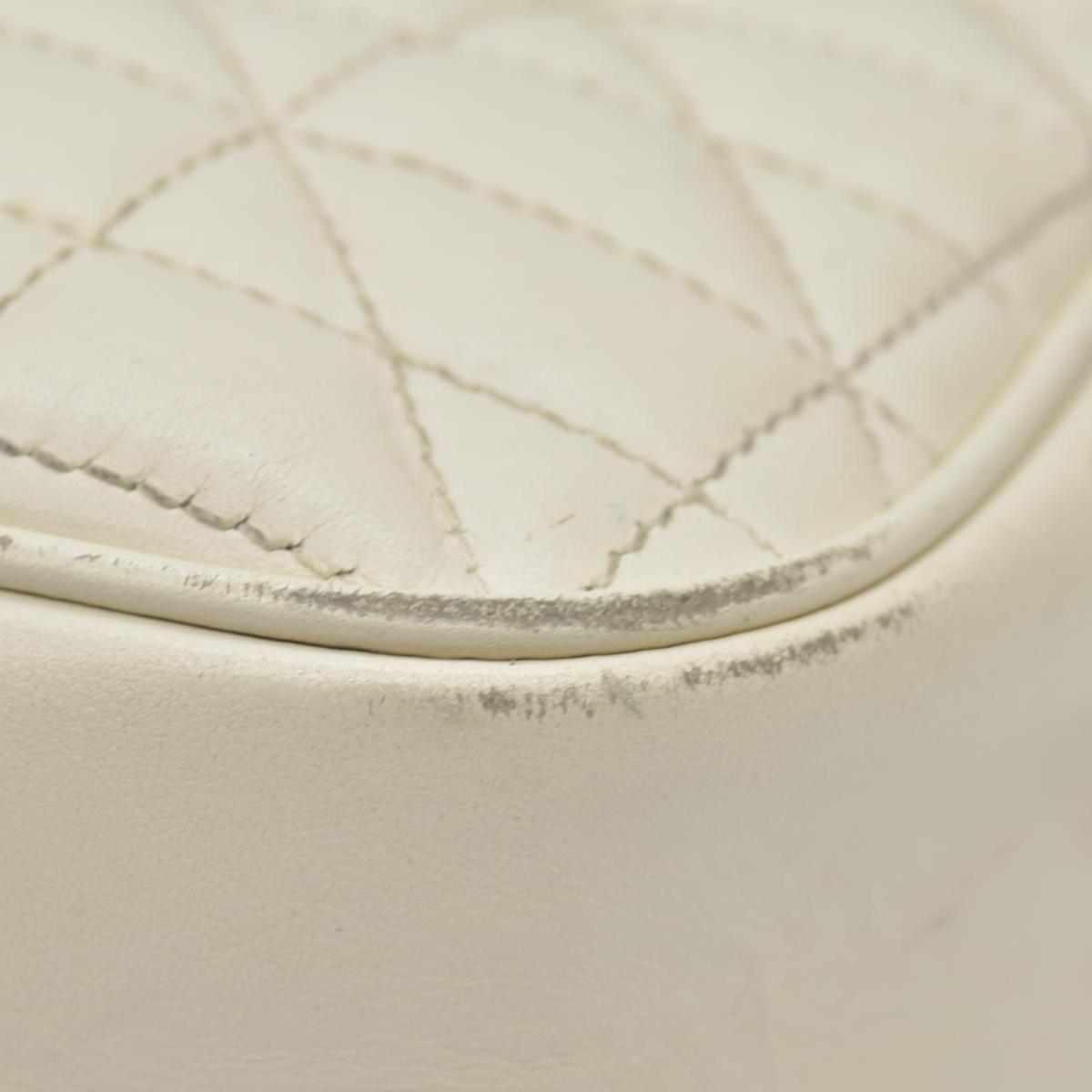 $1950 Gucci Calfskin Matelasse Aria Small GG Marmont Chain Shoulder Bag Mystic White