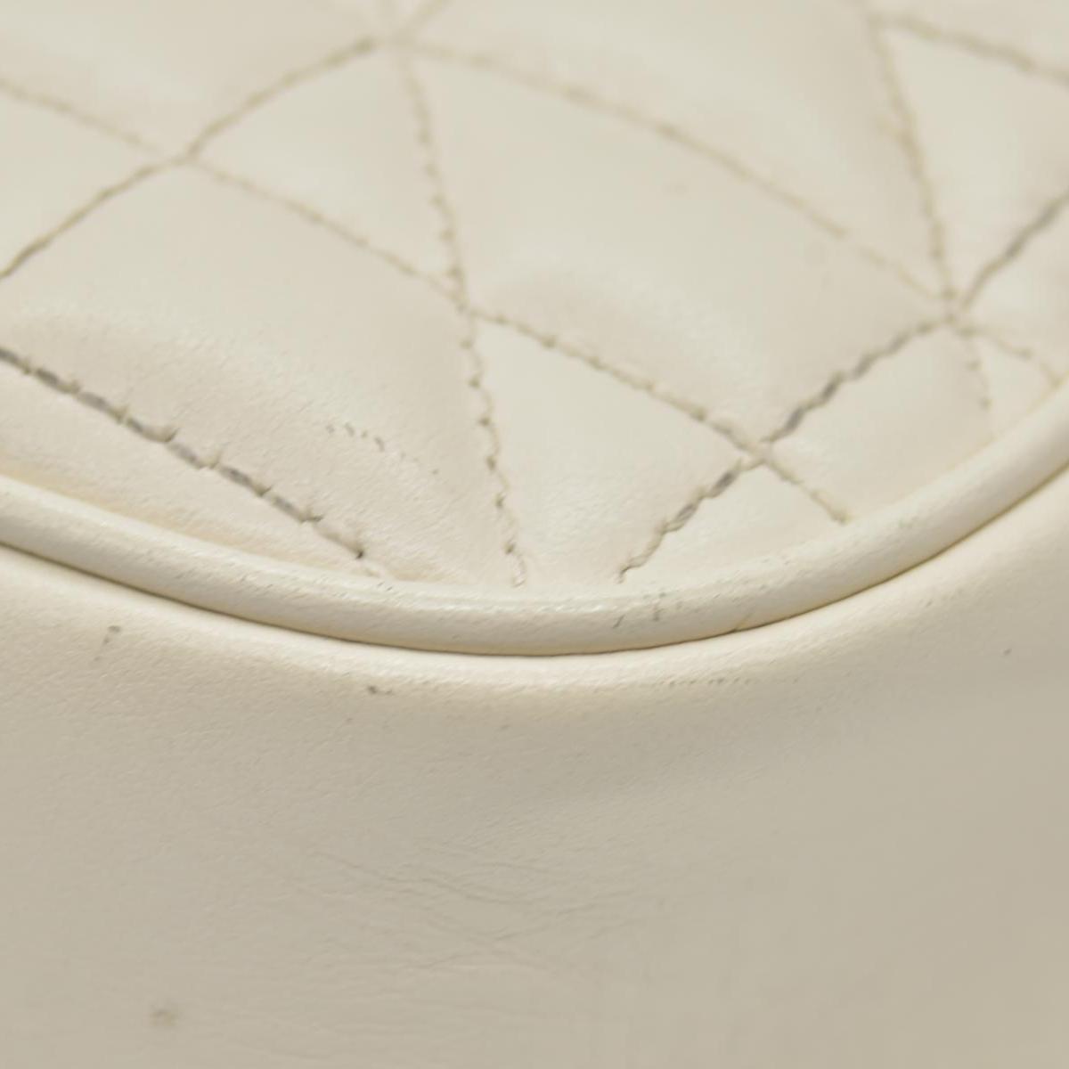 $1950 Gucci Calfskin Matelasse Aria Small GG Marmont Chain Shoulder Bag Mystic White