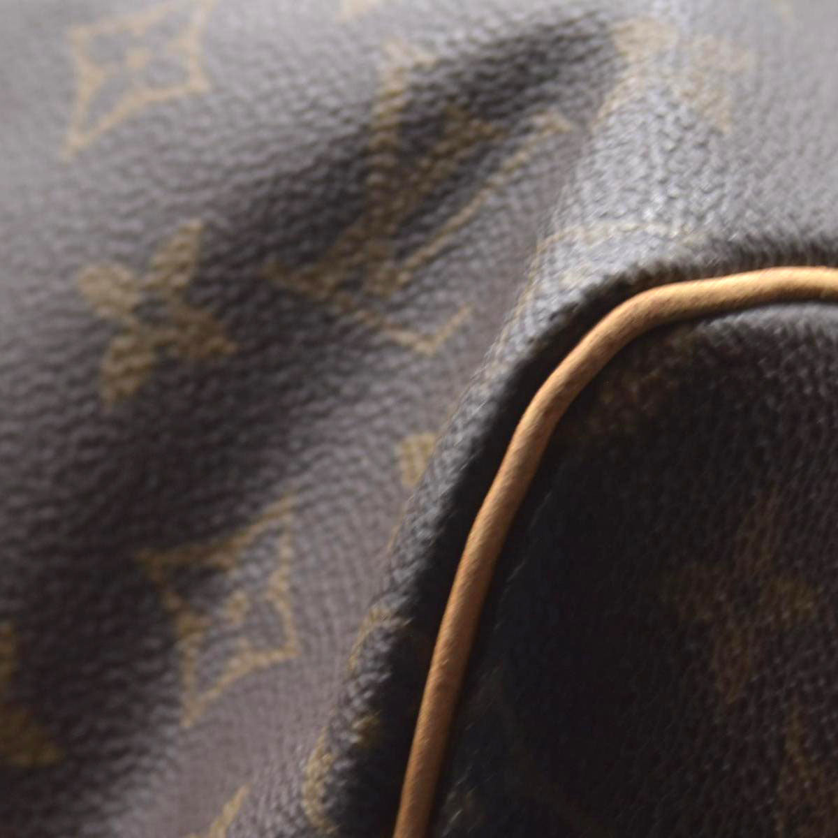 $2170 2002 Louis Vuitton Monogram Keepall 55 MI9002