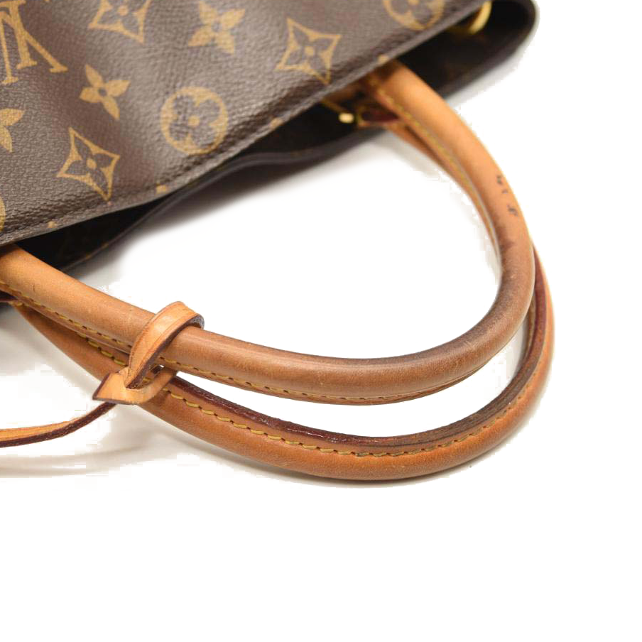 USED $2910 LOUIS VUITTON Monogram Montaigne GM