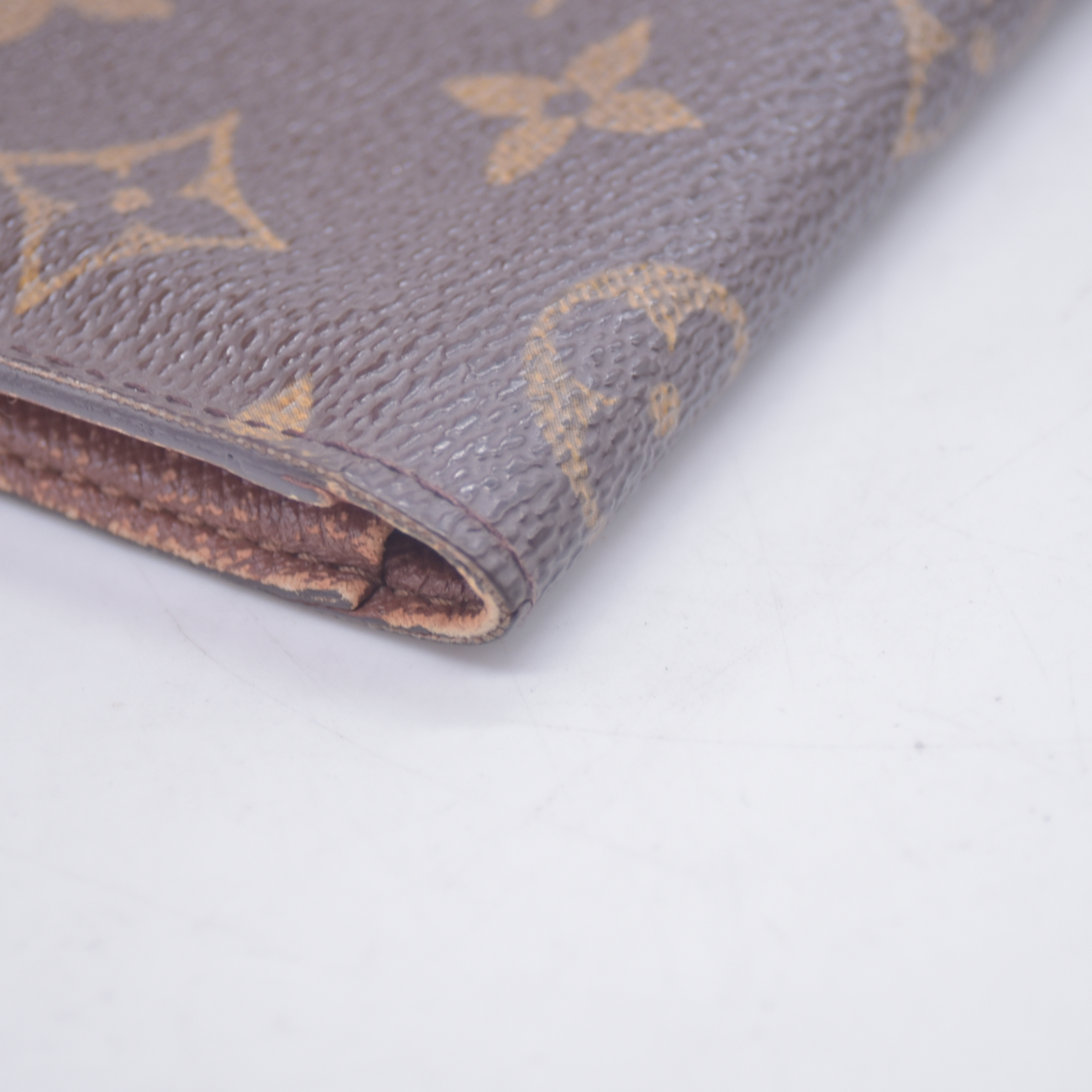 $360 2005 Louis Vuitton Monogram Porte 2 Cartes Vertical Card Holder CA1025