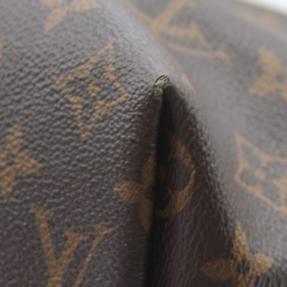 AUCTION $2120 Louis Vuitton  Monogram Graceful MM TX0159