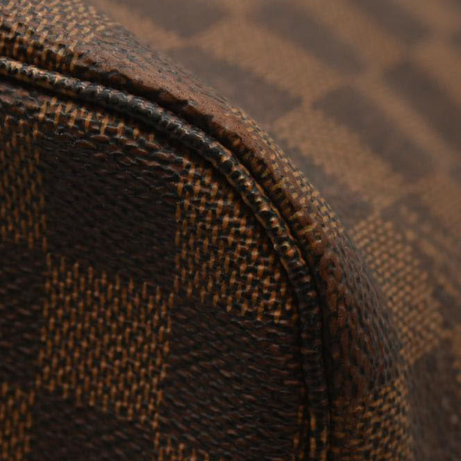 Louis Vuitton  Damier Ebene Neverfull MM