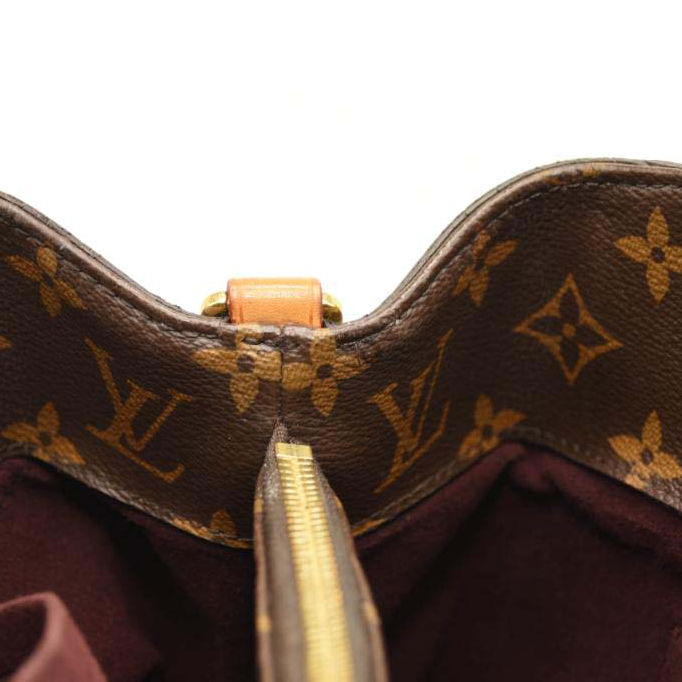 USED $2910 LOUIS VUITTON Monogram Montaigne GM