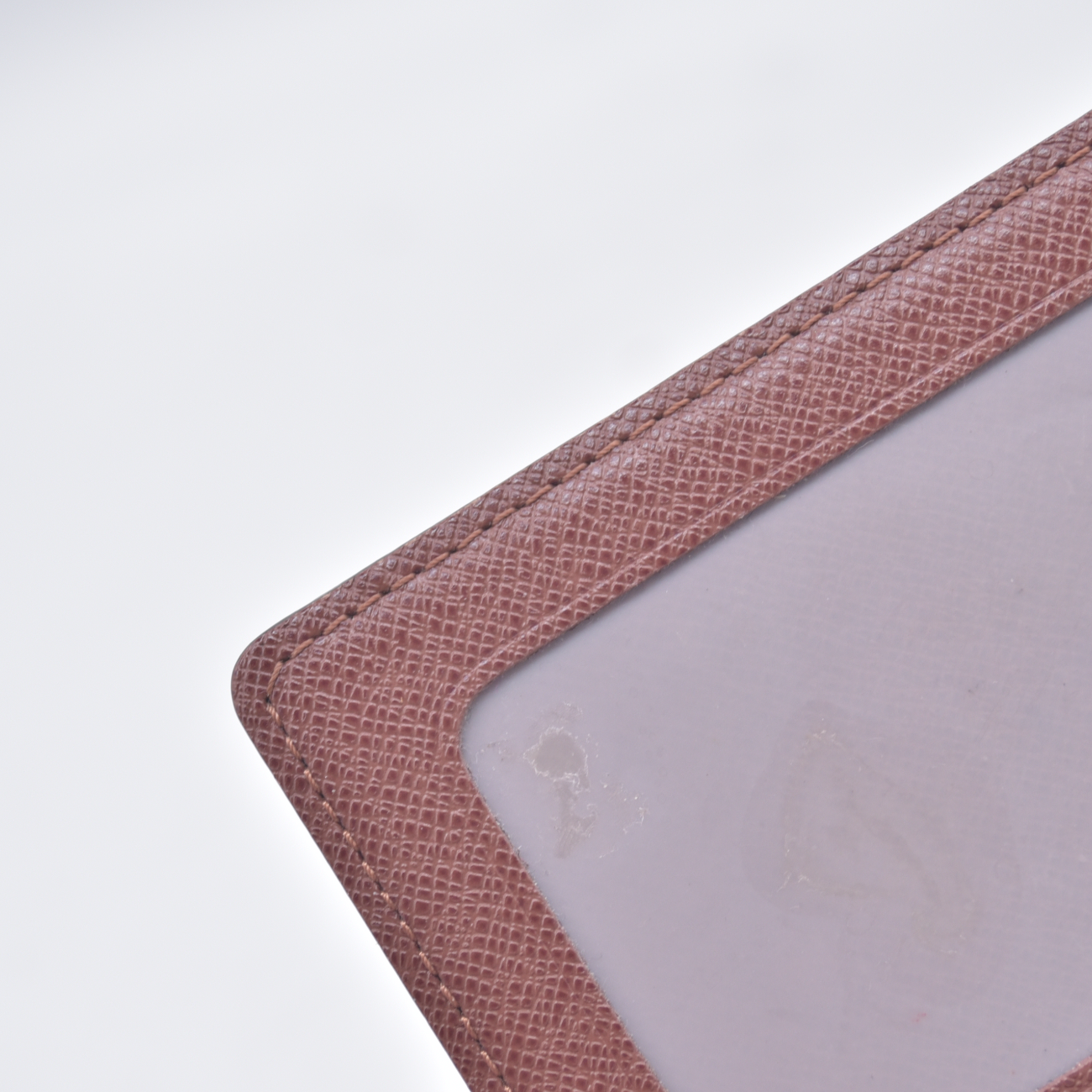 $360 2005 Louis Vuitton Monogram Porte 2 Cartes Vertical Card Holder CA1025