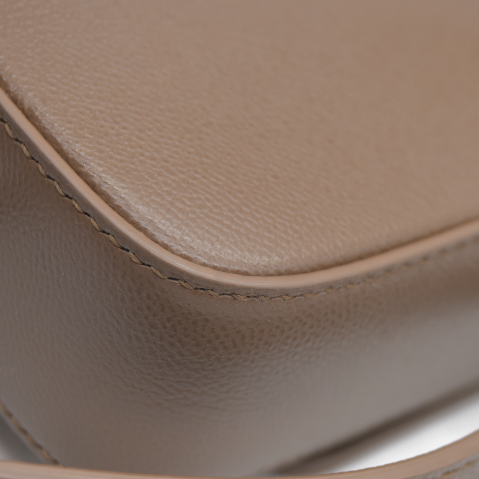 $1150 Burberry Hampshire Small House Check & Leather Crossbody Brown